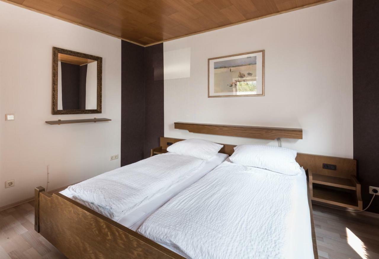 Gaestezimmer Strauss Kottenheim Extérieur photo